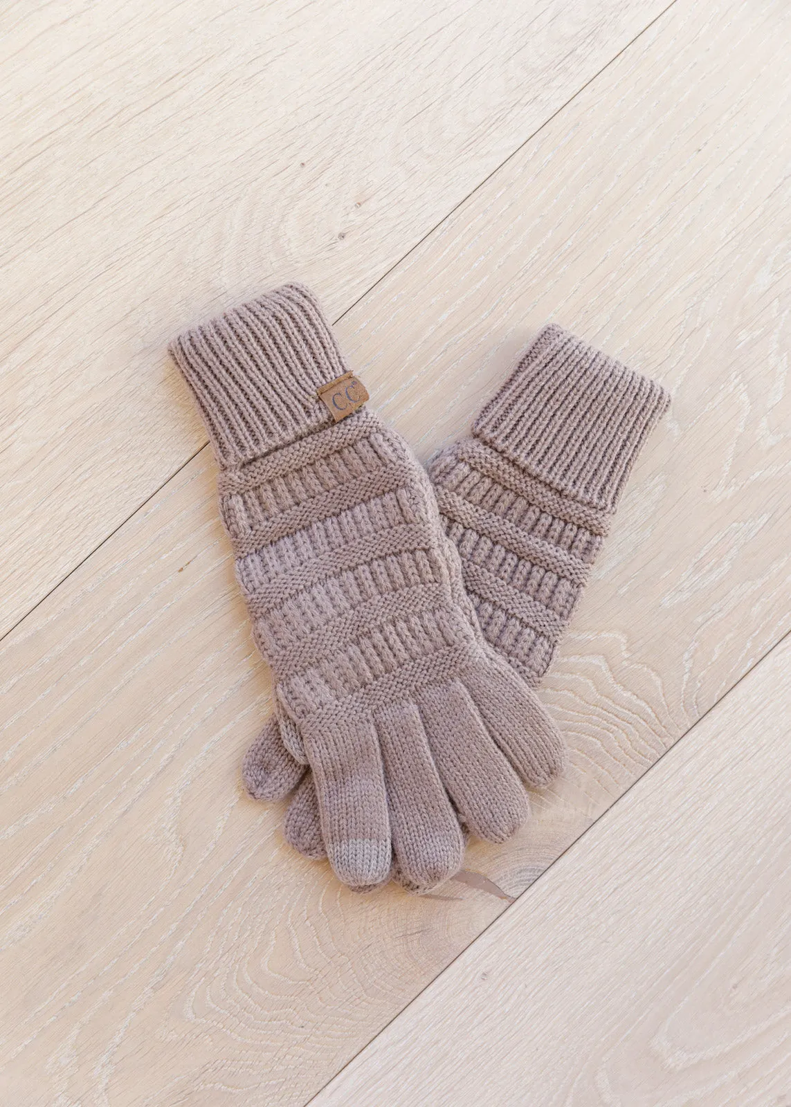 Got You Covered Knit Gloves In Taupe