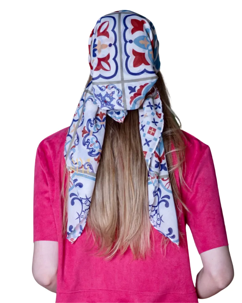 Tie Ur Knot Italian Tile Square Scarf