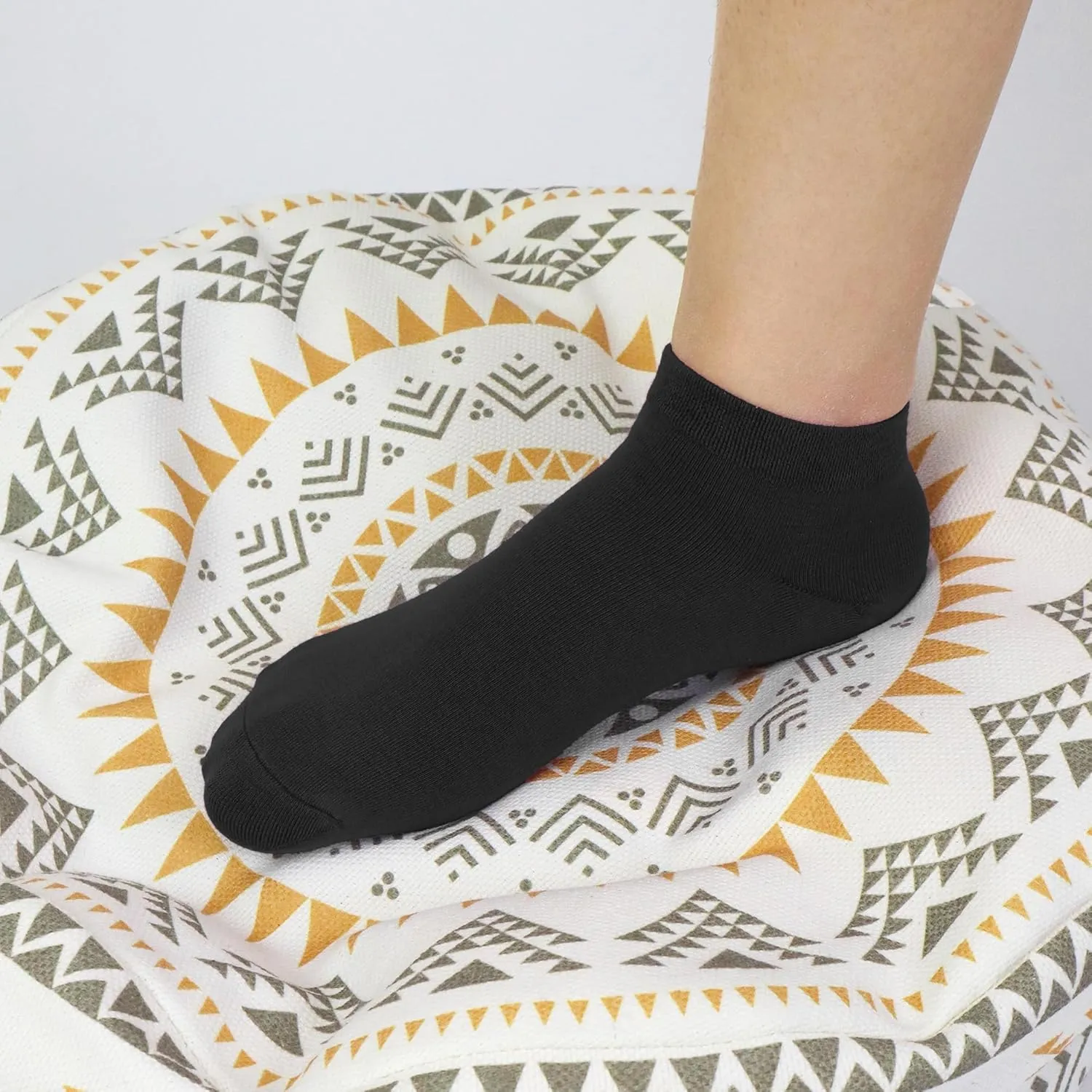 Women's Bamboo Viscose Ankle Socks -Soft, Breathable, Anti-Odor Thin Socks Casual 50 Pairs, Bulk Pack, Wholesale
